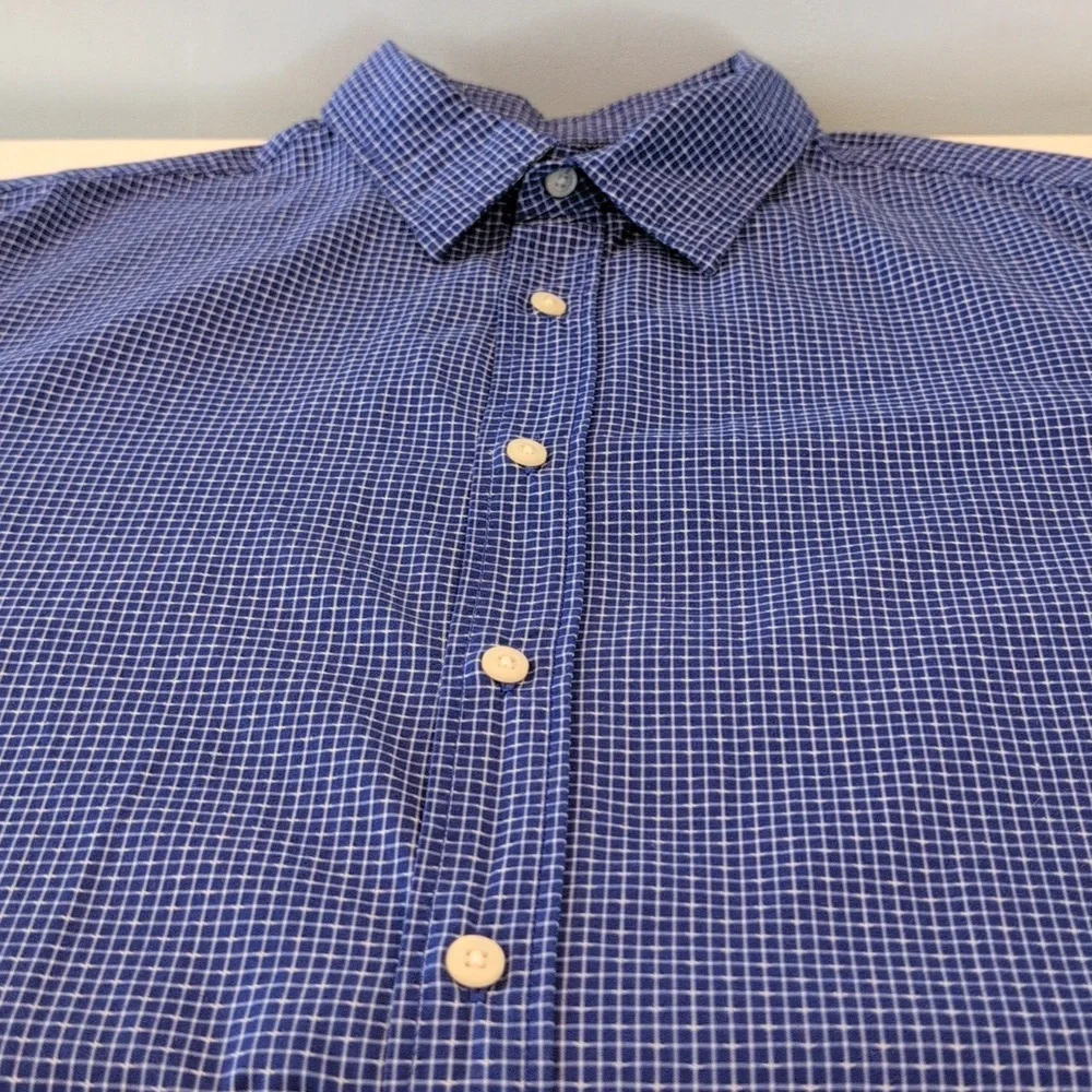 Banana Republic Men's Large Camden Fit Custom 078 Wash Button Down Shirt